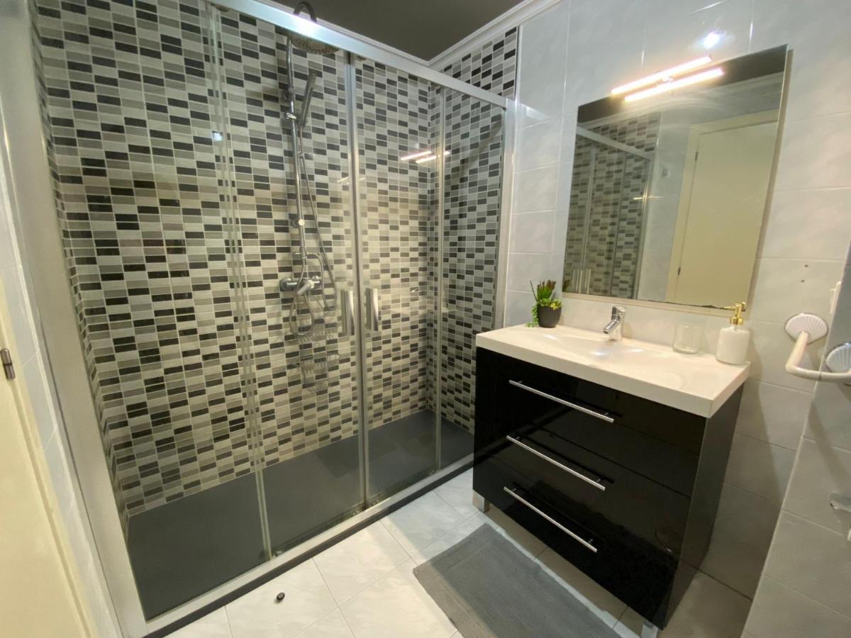 Ferienwohnung Piso Plaza Ravella Vilagarcia de Arousa Exterior foto