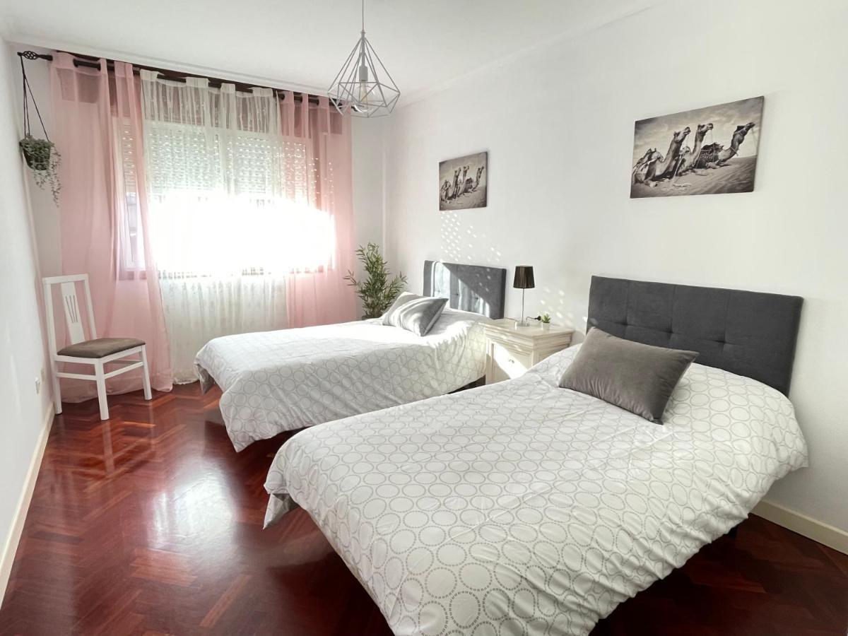 Ferienwohnung Piso Plaza Ravella Vilagarcia de Arousa Exterior foto